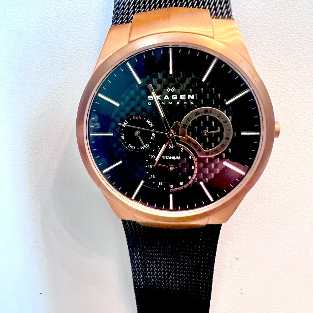Skagen Black Mesh Titanium Steel Watch (809XLTRB)